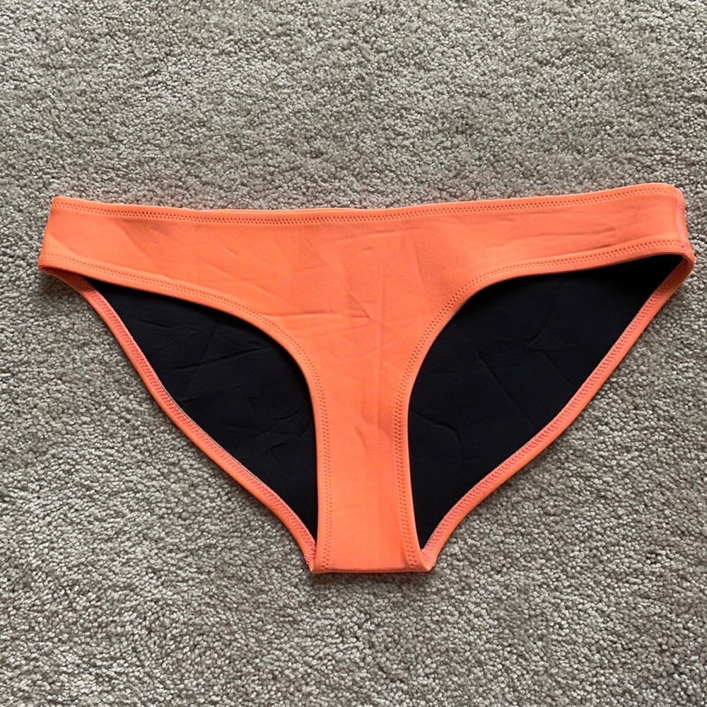 TRIANGL Bikini Bottoms Peach Size L